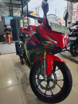 KM 400 HONDA CBR 150 R 2023 ISTIMEWA
