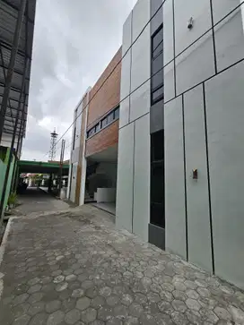 Rumah kost eksluaif mueah 16 kamar tidur jalan kaliurang KM 7.5
