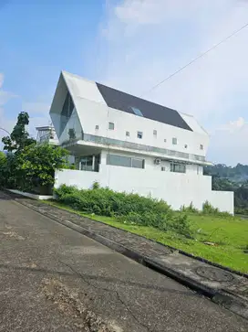 DIJUAL TANAH/KAVLING SEJUK DKET GUNUNG SANTORINI SENTUL CITY SSR690 A1