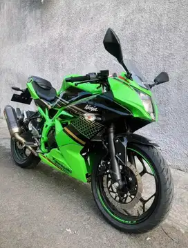 Ninja 250 SL like New