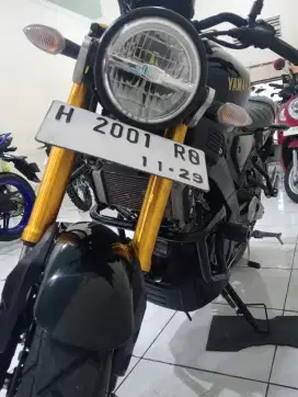 YAMAHA XSR 2024