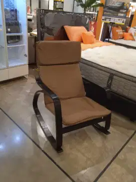 Kursi goyang ARM RECLINE LONDON 67x130x95