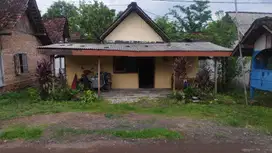 Rumah Kel Sidorejo Kec Saradan Madiun
