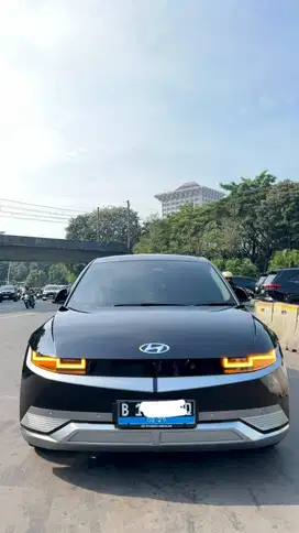 Ioniq 5 Signature Long Range