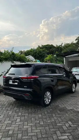Toyota Kijang Innova 2023 Bensin