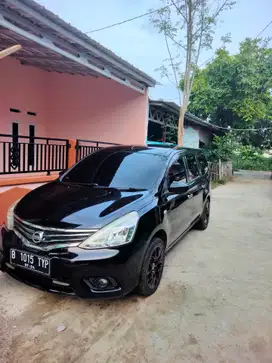 Nissan Grand livina 2013 Bensin