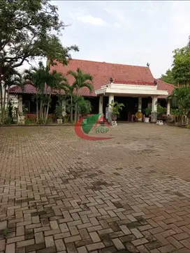 Dijual Restoran dan Penginapan di jalan Cimande Raya Bogor ‎
