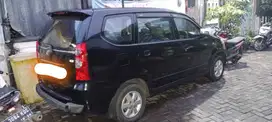 Dijual Avanza th 2010 MT Hitam