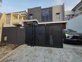 Rumah Araya Golf Malang