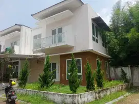 Jual Cepat Town House Super Bagus Harga Miring Payon Ponca Cirendeu
