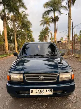 Kijang kapsul LSX Bensin 1999 istimewa