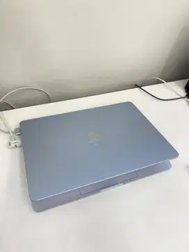Kredit Macbook air dan pro garansi iBox
