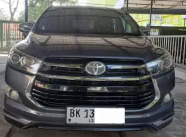TOYOTA INNOVA REBORN VENTURER 2.0 MT 2017