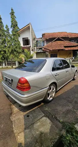 Mercedes-Benz C200 1995 Bensin