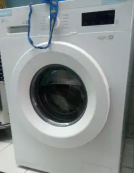 Mesin cuci LG 7 kg front loading