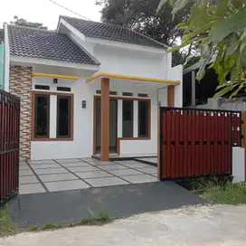JUAL RUMAH 3KT POSISI HOOK DI SENOPATI ESTATE BEKASI TIMUR