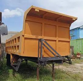 MURAH Dump tronton Hino ranger 6x4 dumptruck 10rd lohan truk