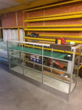 Jual etalase ukuran 2 mtr