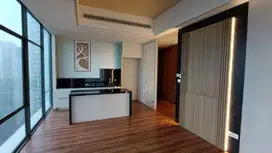 DIJUAL APARTEMEN VERDE TWO 3BR UNFURNISH LOKASI STRATEGIS