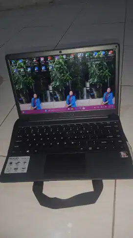 Laptop serba guna yaa