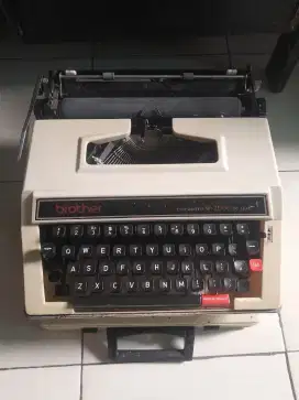 Mesin tik manual