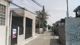 Jual rumah bagus 2 lantai di Gg.bpk.Saut, Tapos Depok