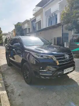 Fortuner VRZ GR 2,8 AT