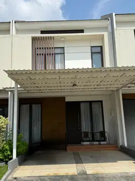 Dijual Rumah Murah 2 Lantai di Cluster Shinano Jakarta Garden City