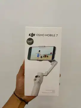 DJI OSMO MOBILE 7