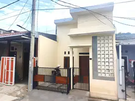 Dijual CEPAT!! Rumah Minimalis di Villa Gading Harapan 1 - Nego Tipis!