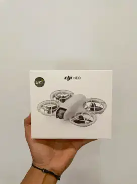 DJI NEO - CAMERA DRONE