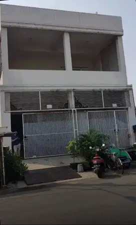 5. RUMAH PLUS TOKO KALIDAMI BARU GRESS SIAP PAKAI