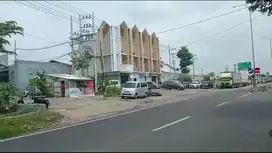 Tanah Usaha Poros Jalan Exit Tol Pakis Malang