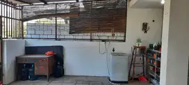 dijual rumah metland puri