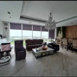 Dijual Apartemen Regatta 3BR Full Furnished View City dan Laut, Jakut