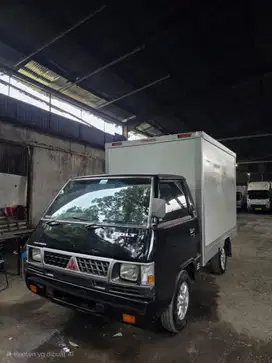 MITSUBISHI L300 2.5 BOX 2015 Hitam ASTINA MOBIL No Carry Box Pick Up