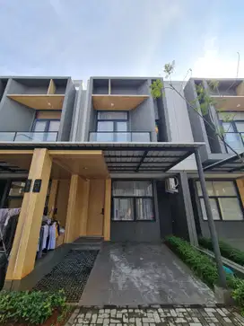 Sewa Rumah Di BSD City Tanah Kayu Furnished
