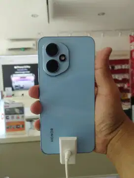 Pre order honor 400 series