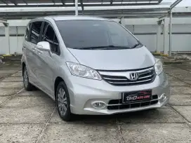 [TDP 29 Jt]Honda Freed PSD E AT 2013 pintu Elektrik AC double blower