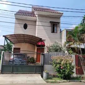 Rumah Cinere Nempel Jakarta Selatan