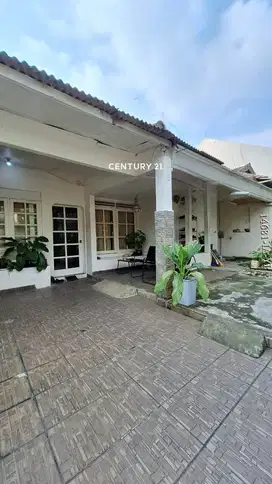 Dijual cepat rumah siap huni di kawasan Bintaro Sektor 2
