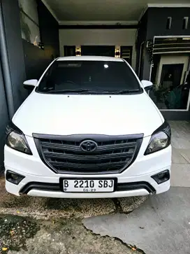 Toyota Kijang Innova 2013 Bensin