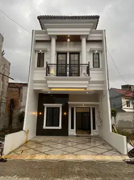 Jual Rumah Classic Modern Di Pasar minggu Jakarta Selatan