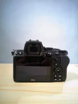 NIKON Z5 BODY ONLY BEKAS RASA BARU