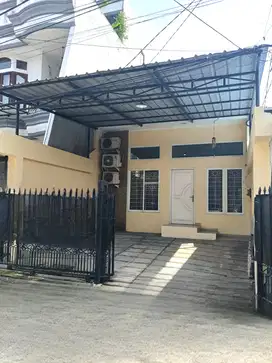 Rumah 6x18 108m Type 3KT Kelapa Gading Jakarta Utara