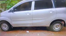Daihatsu Xenia 2015 Bensin