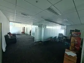 SEWA KANTOR DI KELAPA GADING 1106M2 FURNISH 200RB NEGO