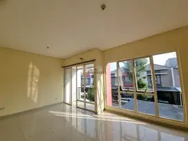 BEST DEAL! DIJUAL RUMAH 2LT GARDEN HOUSE PANTAI INDAH KAPUK PIK