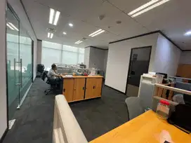 SEWA KANTTOR DI JAKARTA SELATAN  SUDIRMAN 217M PARTISI 300K NEGO