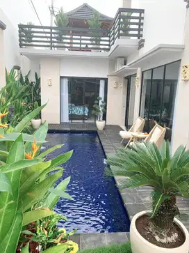 dijual villa lantai 2 lokasi dalung